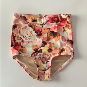 High-Waisted  toddler bottoms